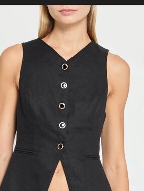 Joie Black Button-Front Sleeveless Vest